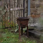 Abri Du Furet לוסטין